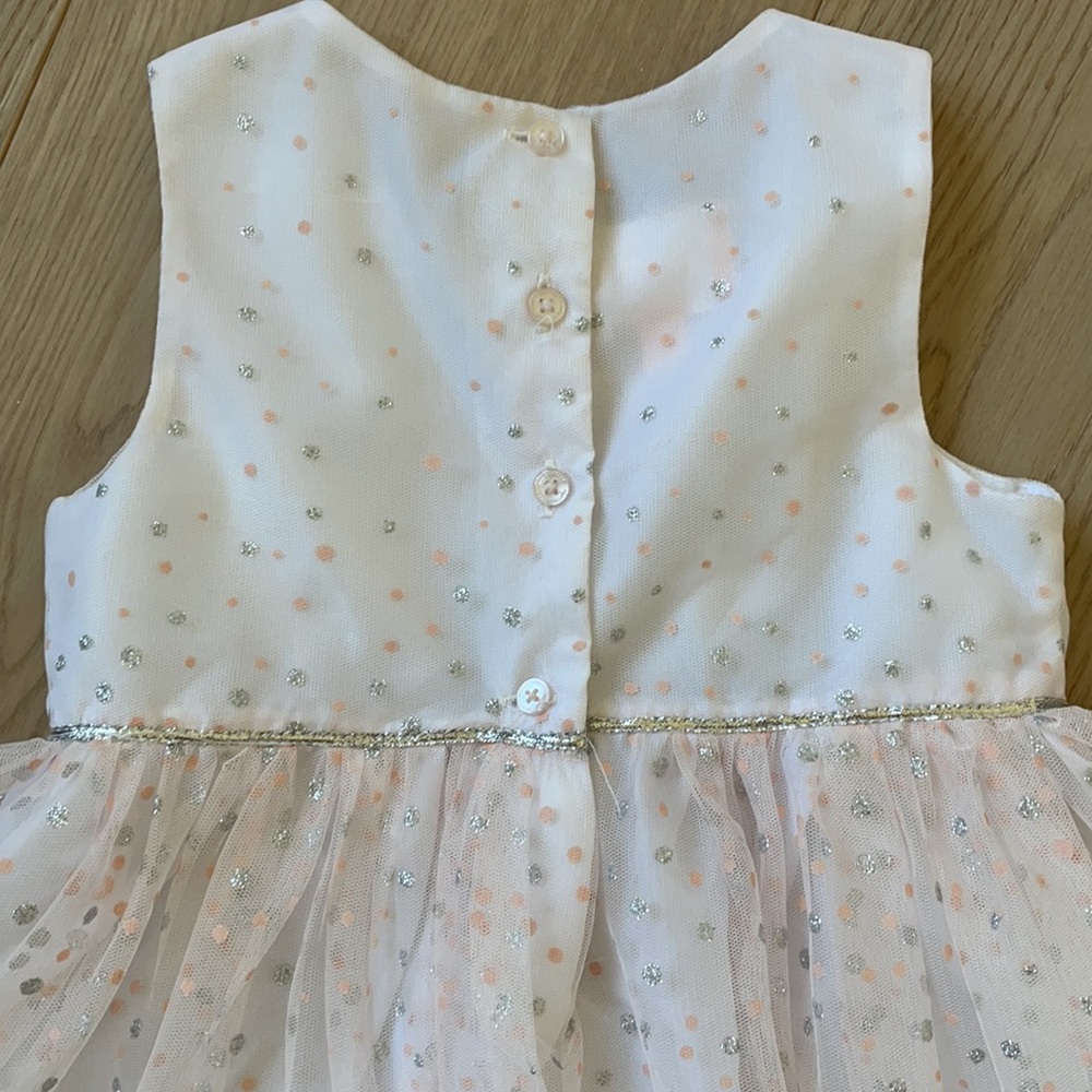 Fancy girls dress with fuzzy shawl size 4 - Picture 9 of 10